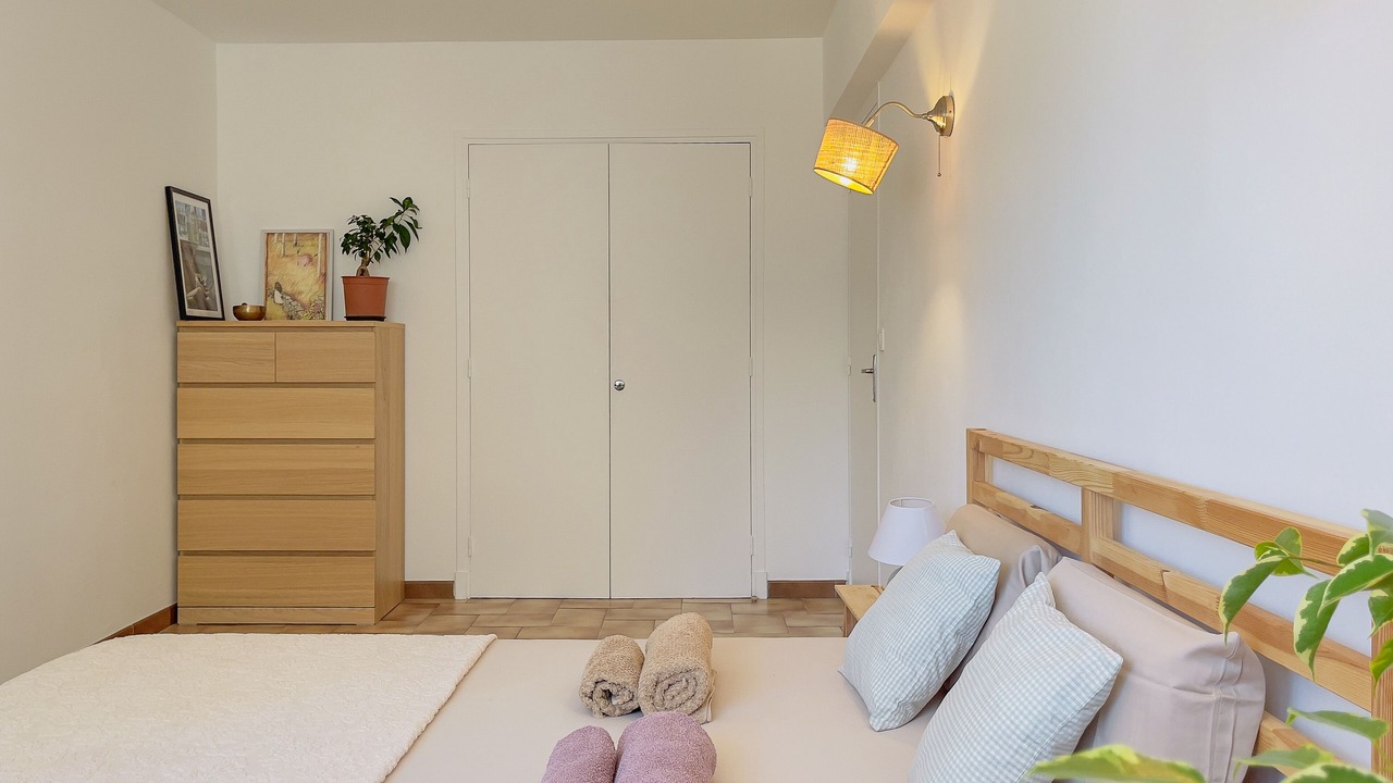 Photo of Bedroom in Riquier