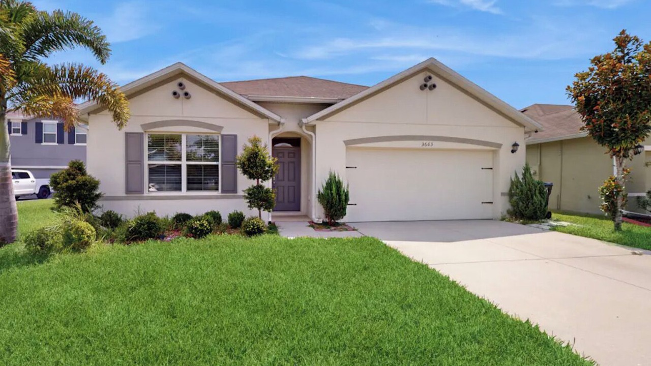 Photo of Outdoor in Meadow Woods