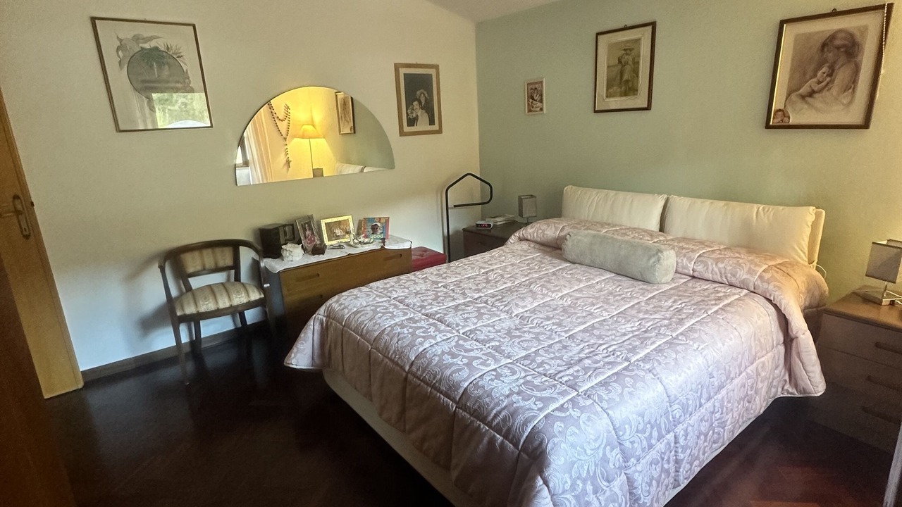 Photo of Bedroom in Massaciuccoli