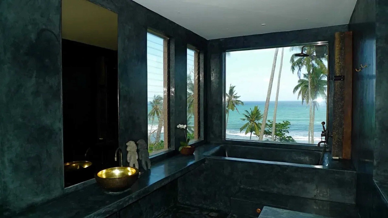 Photo of Bathroom in Suraberata