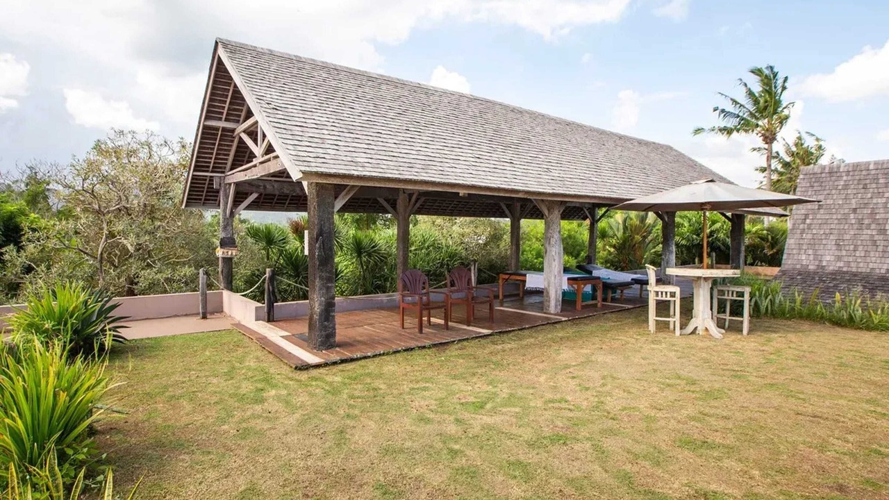 Photo of Outdoor in Suraberata