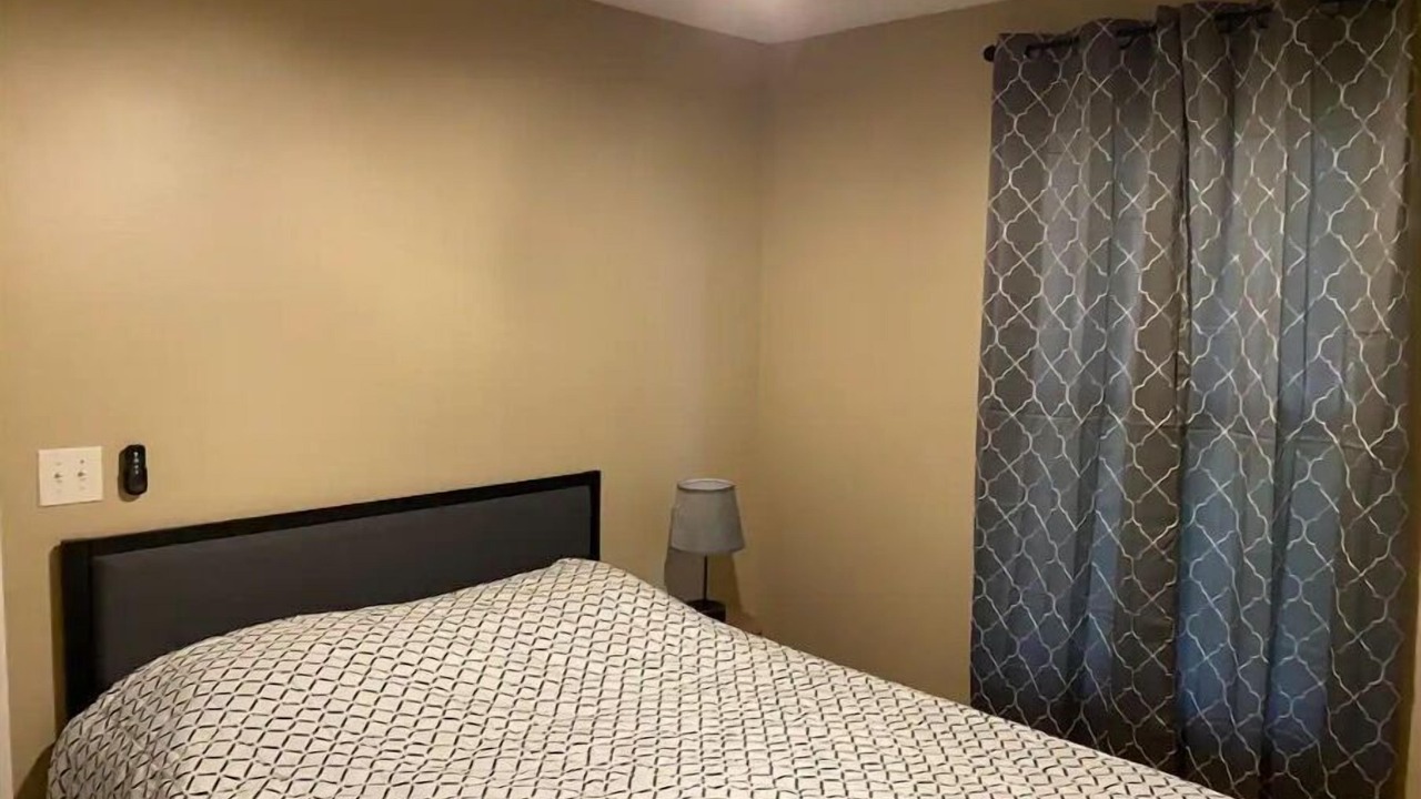Photo of Bedroom in Crescent Lakes
