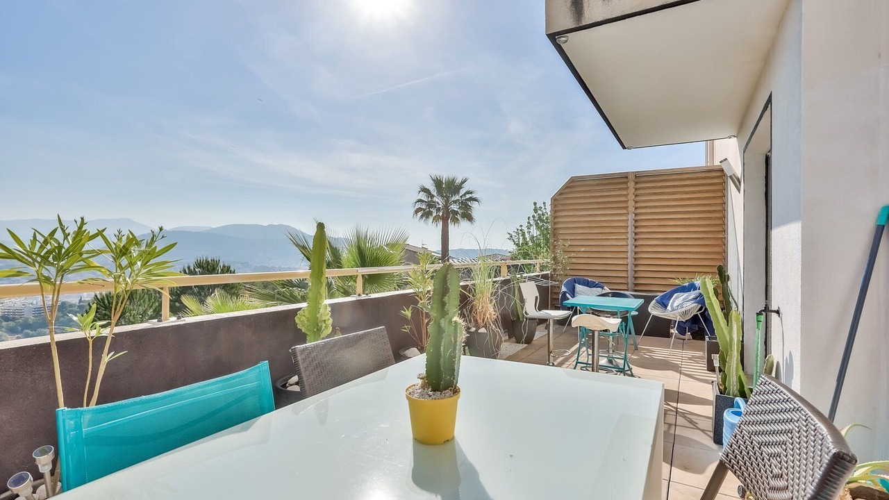 Photo of Outdoor in Saint Pierre de Feric