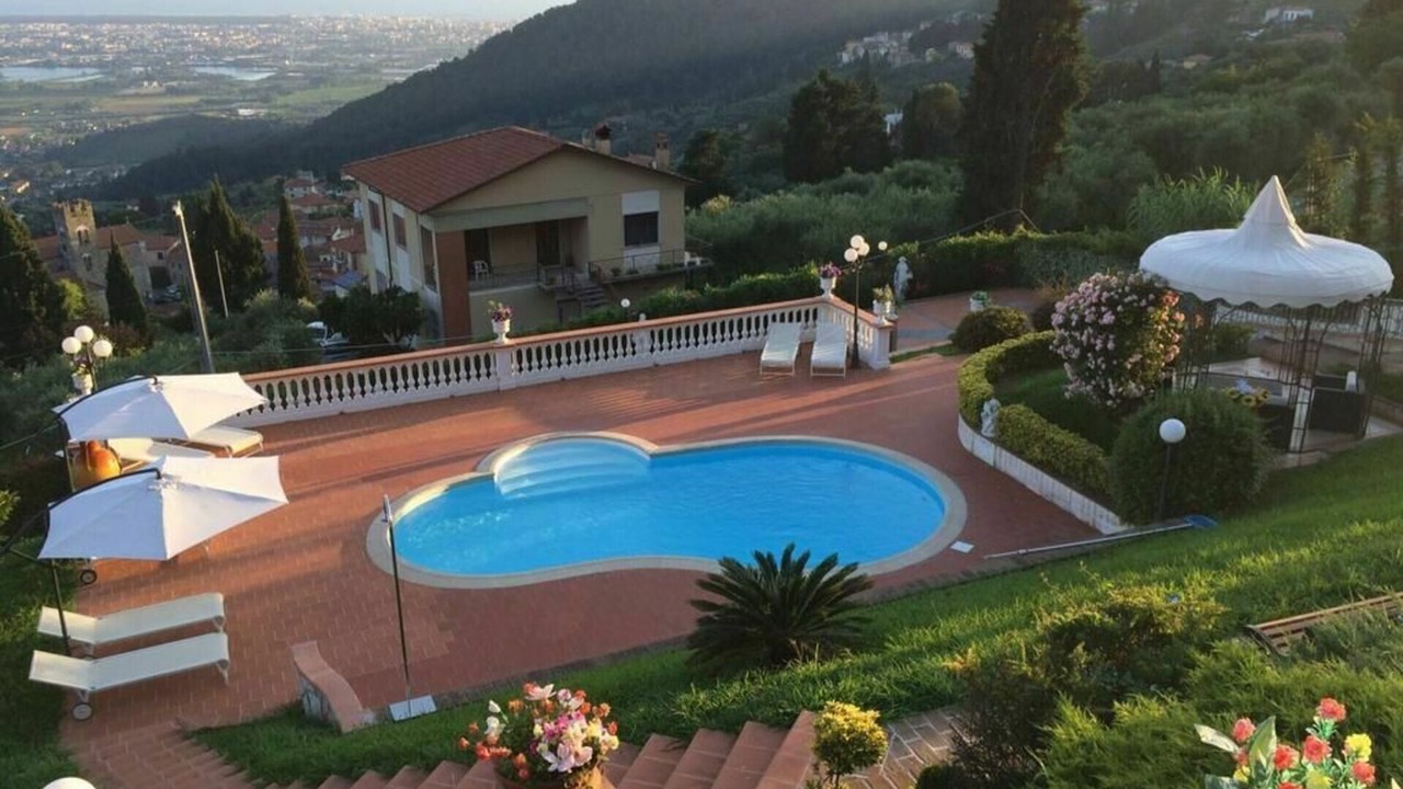Photo of Outdoor in Corsanico