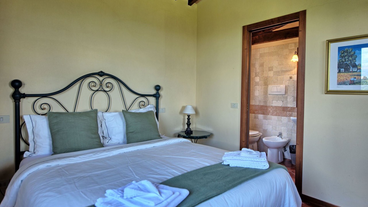 Photo of Bedroom in Lucignano