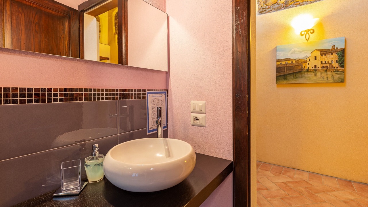 Photo of Bathroom in San Quirico d'Orcia