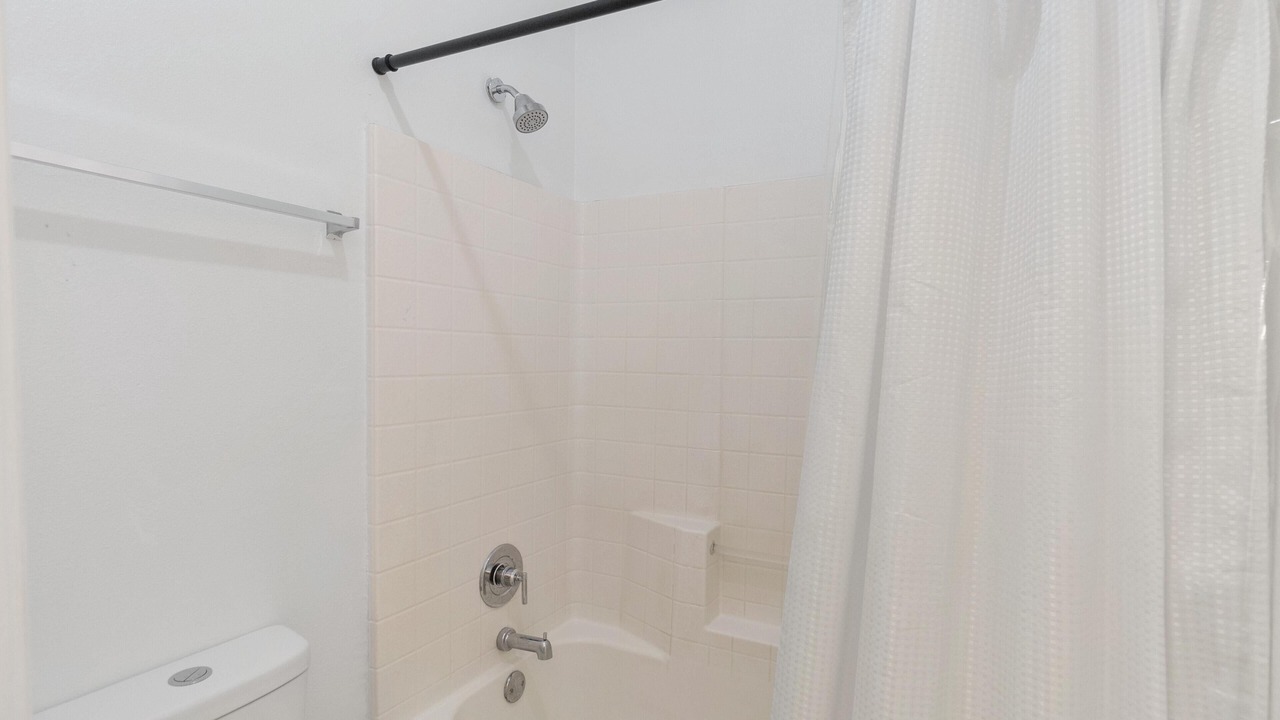 Photo of Bathroom in Sunset Ridge