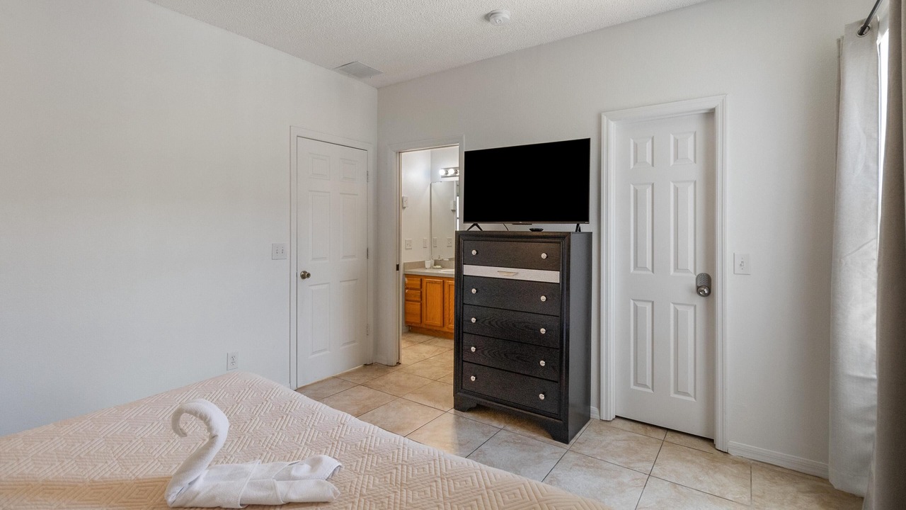 Photo of Bedroom in Sunset Ridge