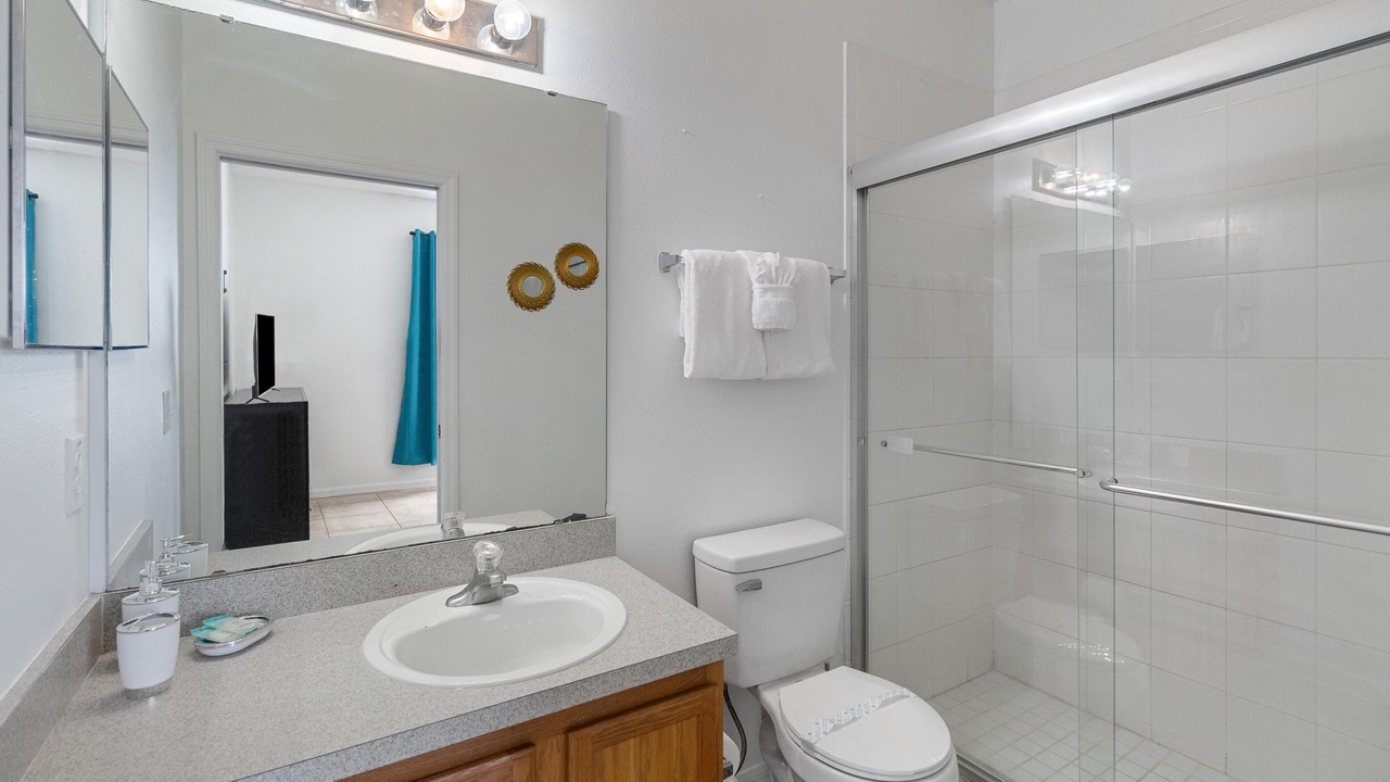 Photo of Bathroom in Sunset Ridge