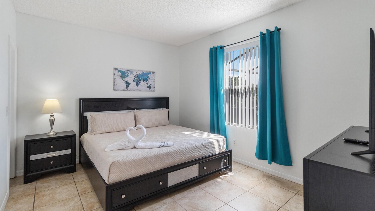 Photo of Bedroom in Sunset Ridge