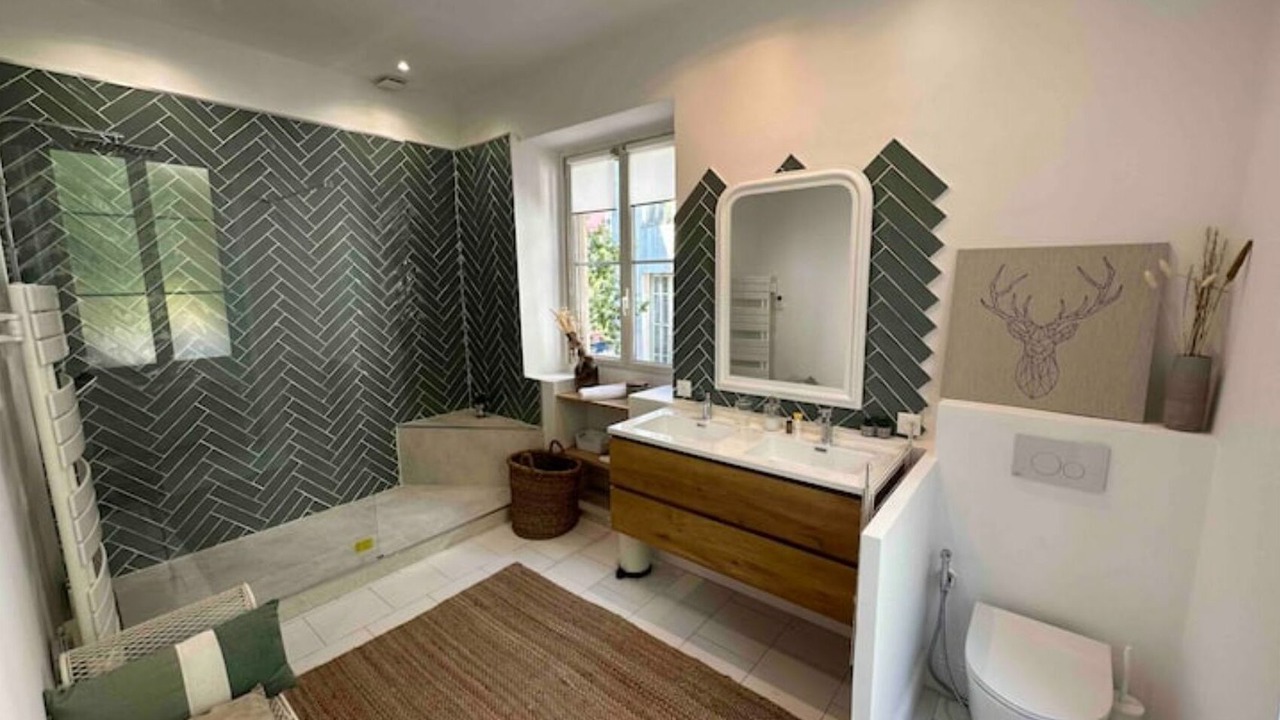 Photo of Bathroom in Centre Ville-Gare