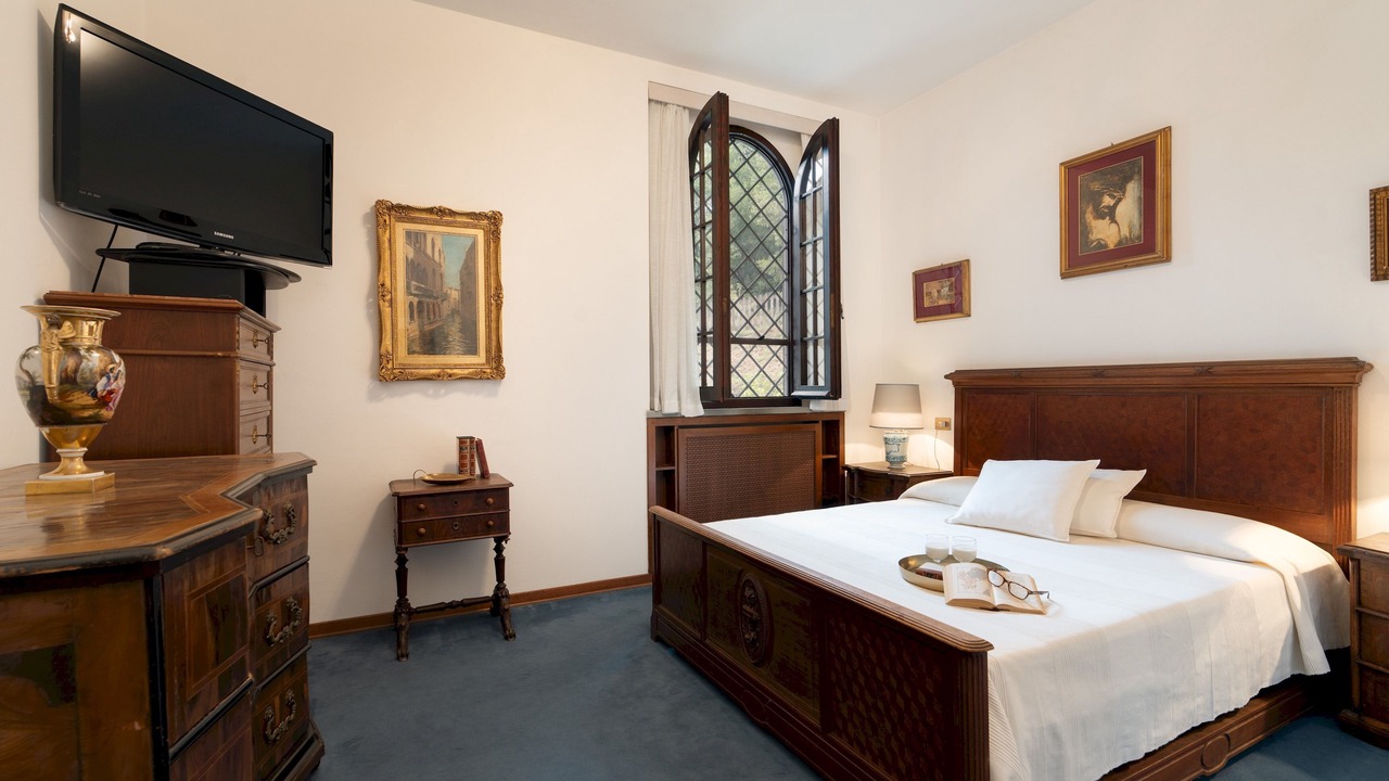 Photo of Bedroom in Camaiore