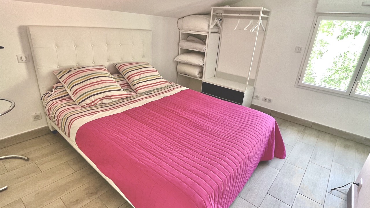 Photo of Bedroom in Menton
