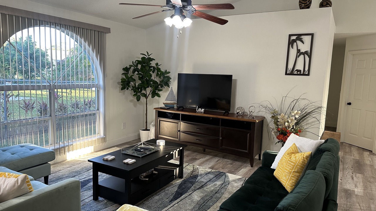 Photo of Livingroom in Poinciana