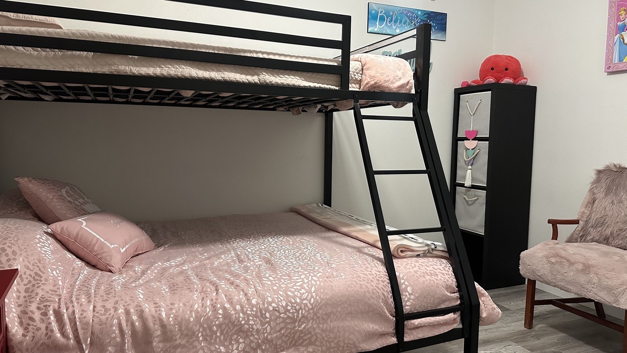 Photo of Bedroom in Poinciana