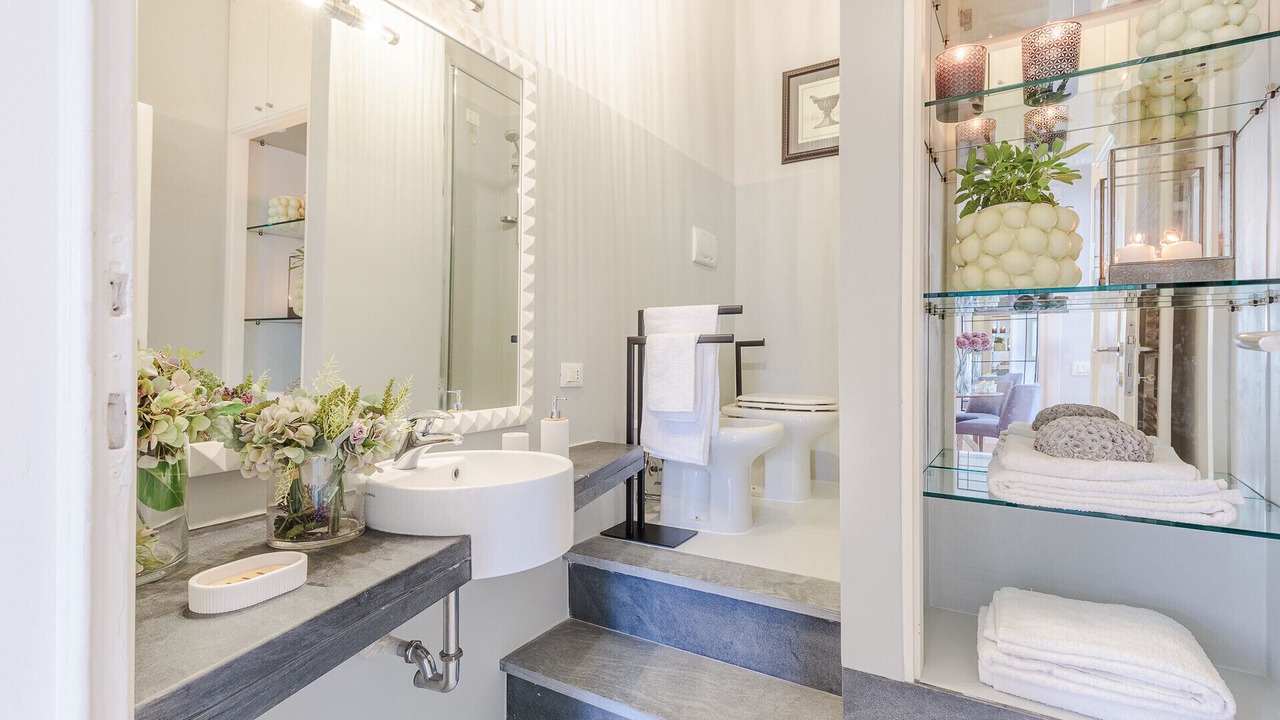 Photo of Bathroom in Lucca Historical Center
