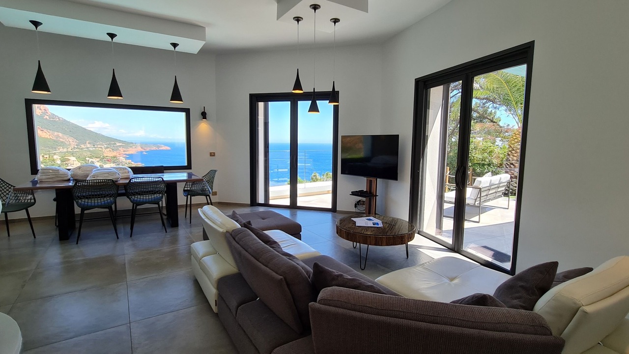 Photo of Livingroom in Antheor