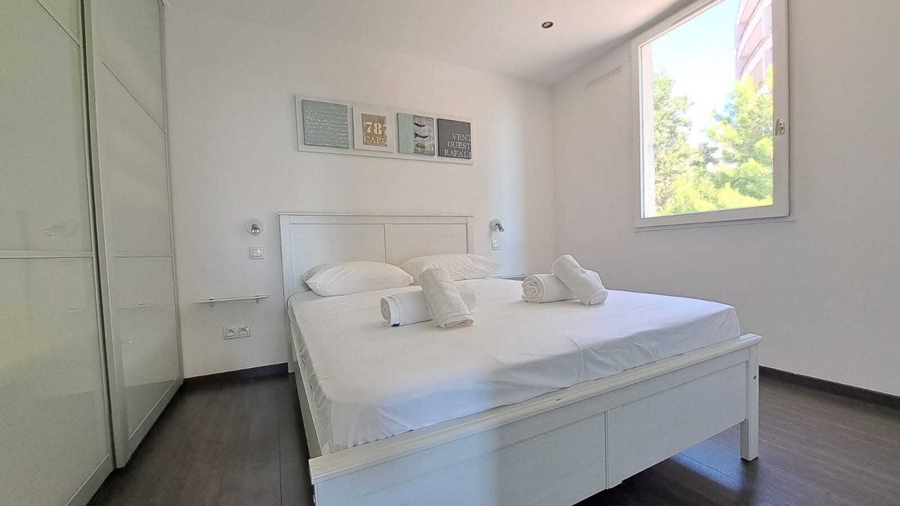 Photo of Bedroom in La Bocca