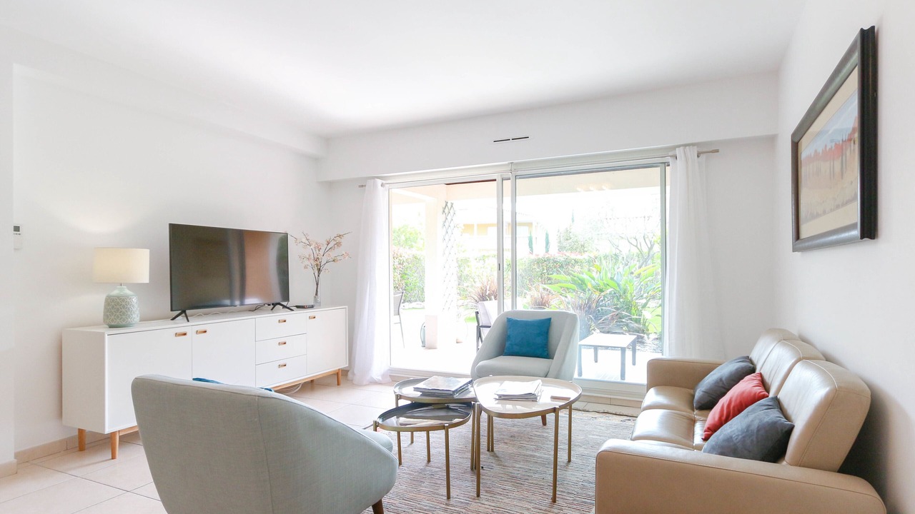 Photo of Livingroom in La Croix des Gardes