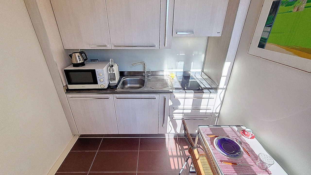 Photo of Kitchen in California - Pezou