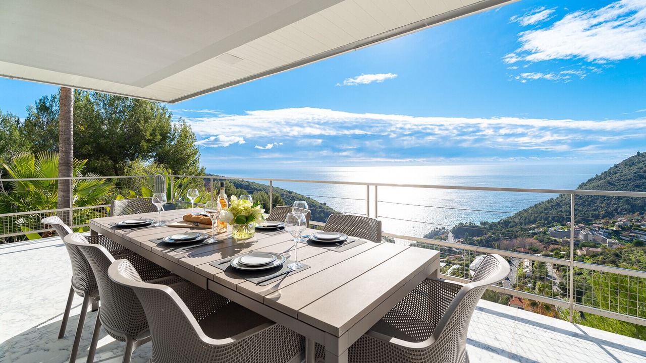 Photo of Others in Eze