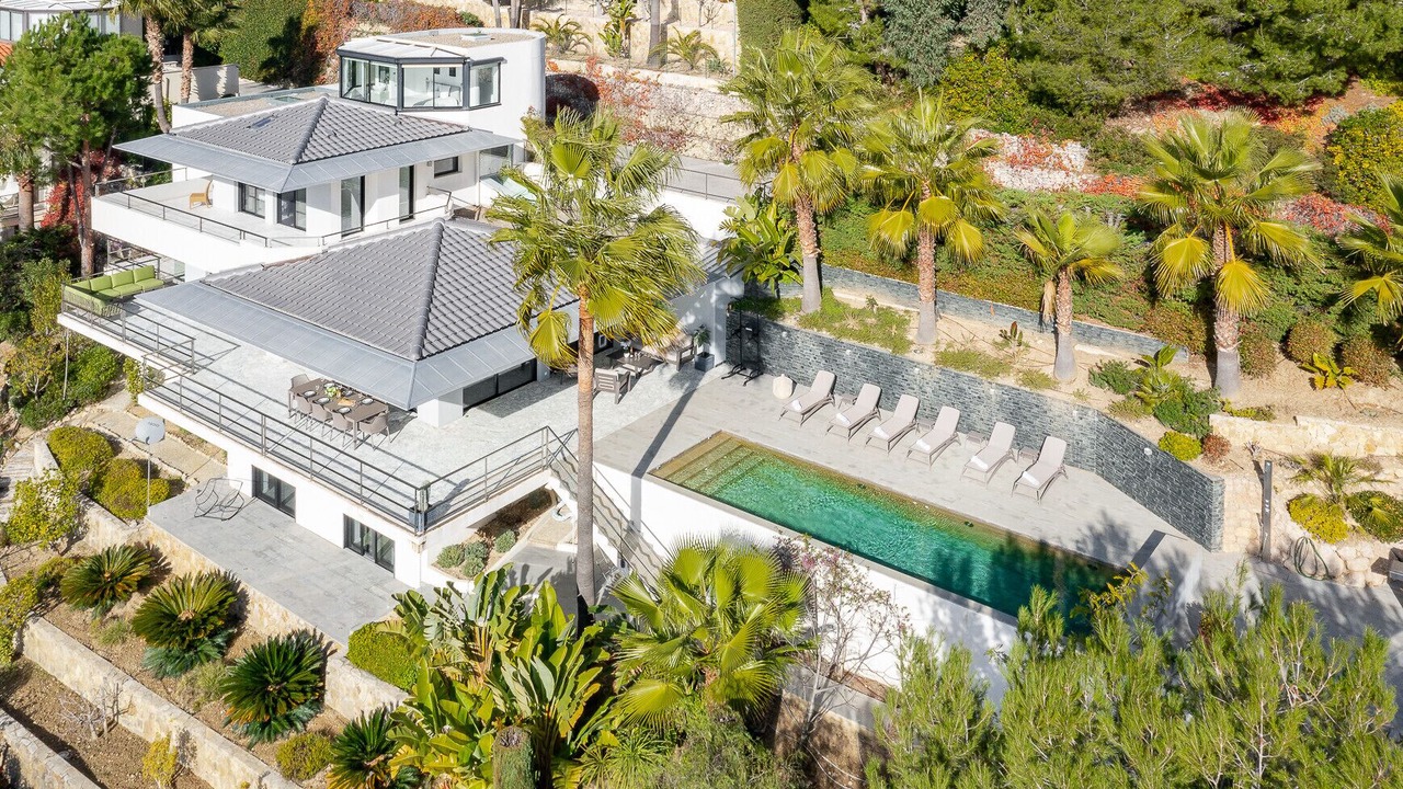 Photo of Others in Eze