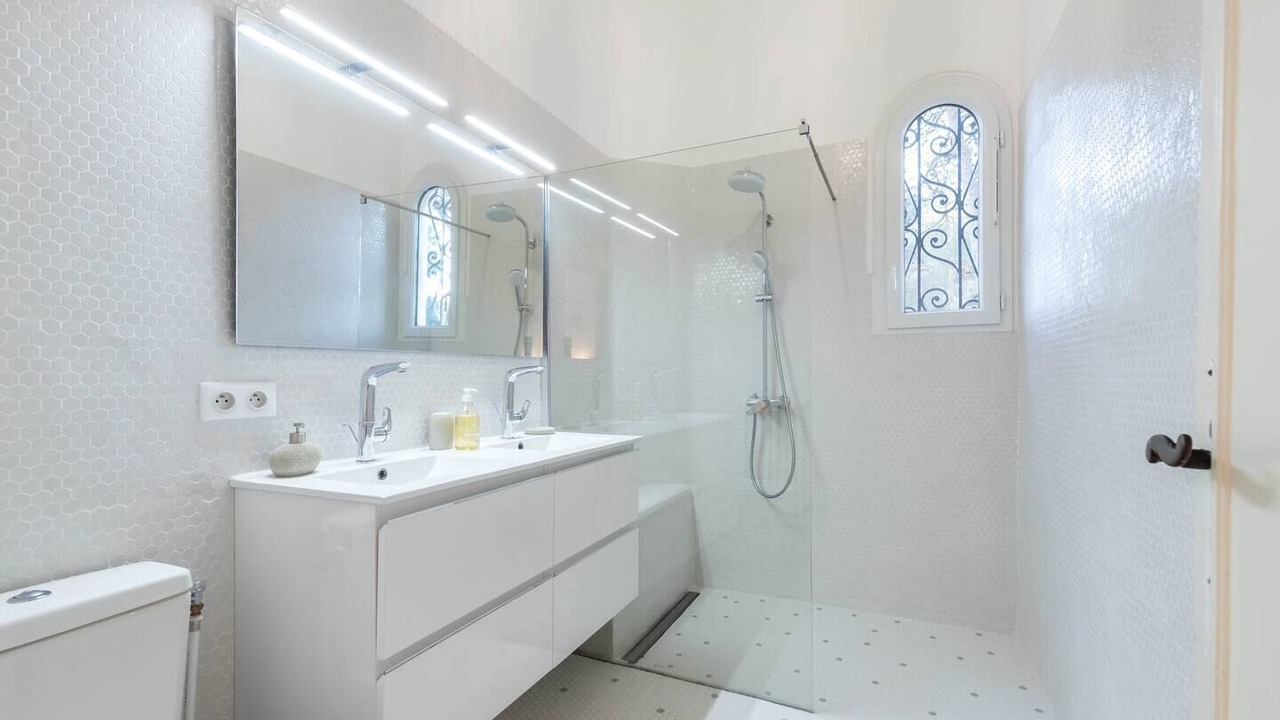 Photo of Bathroom in Cap-Ferrat
