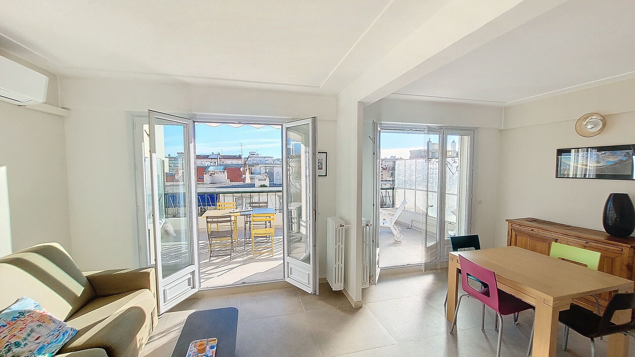 Photo of Livingroom in Gambetta