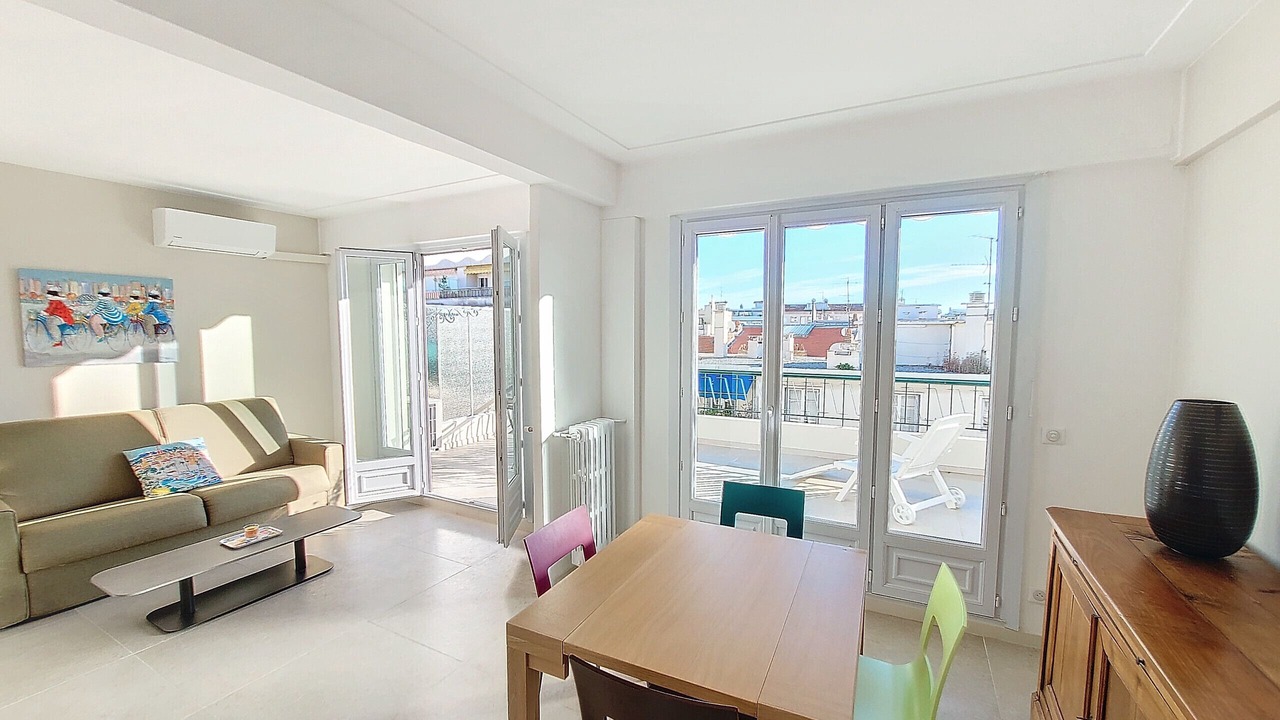 Photo of Livingroom in Gambetta