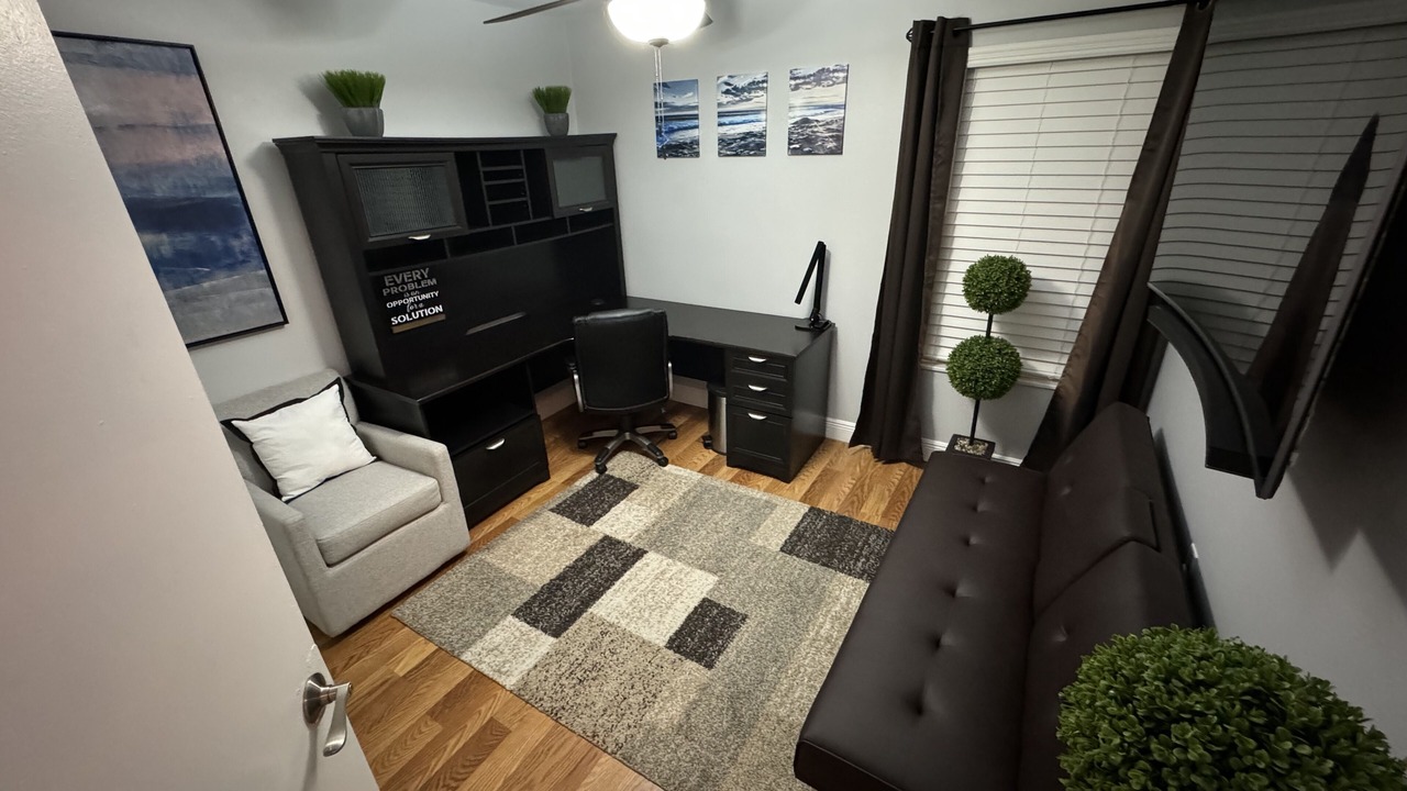 Photo of Livingroom in Pine Hills