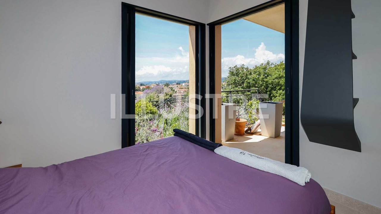 Photo of Bedroom in Cagnes-sur-Mer