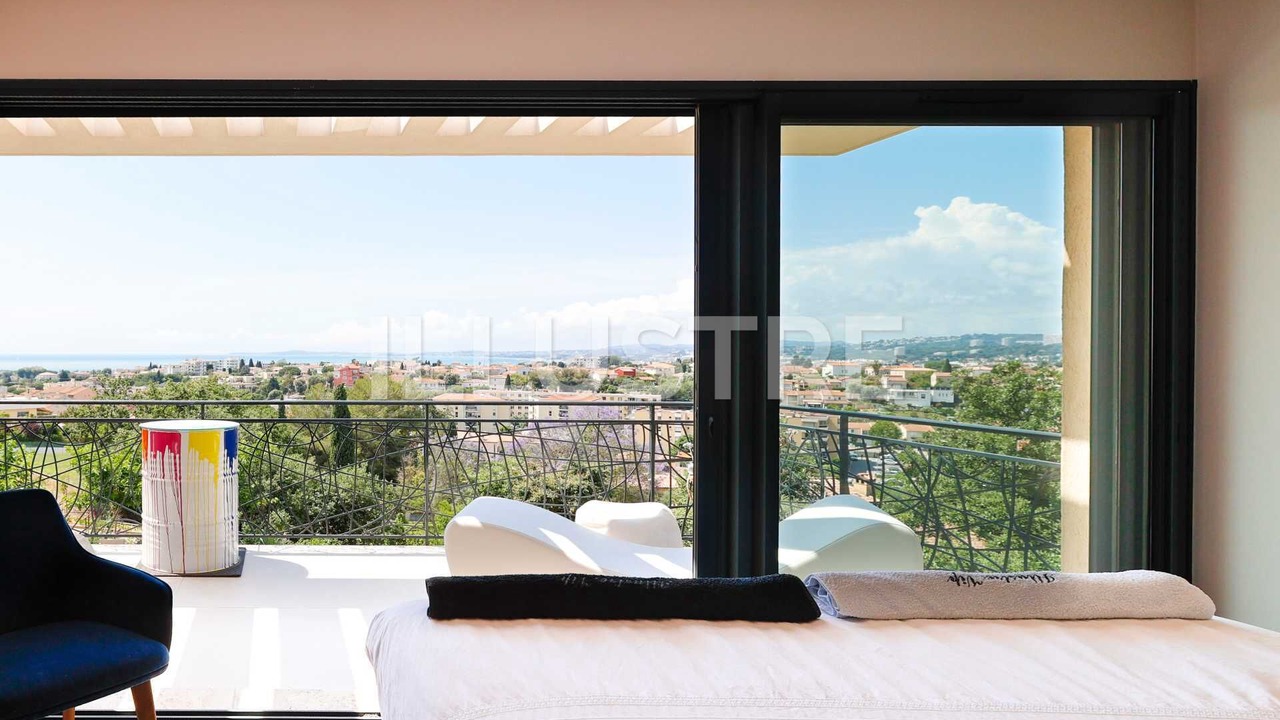 Photo of Bedroom in Cagnes-sur-Mer