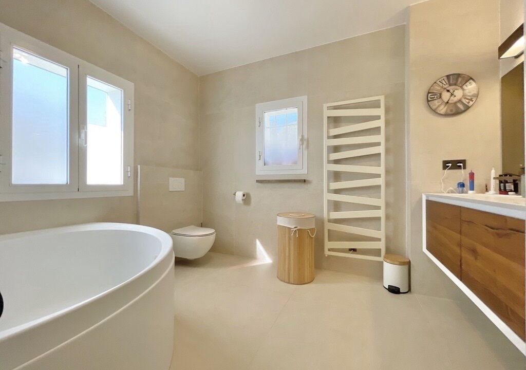 Photo of Bathroom in Mont Boron