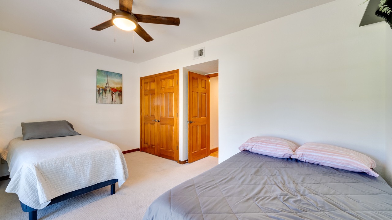 Photo of Bedroom in Forest City