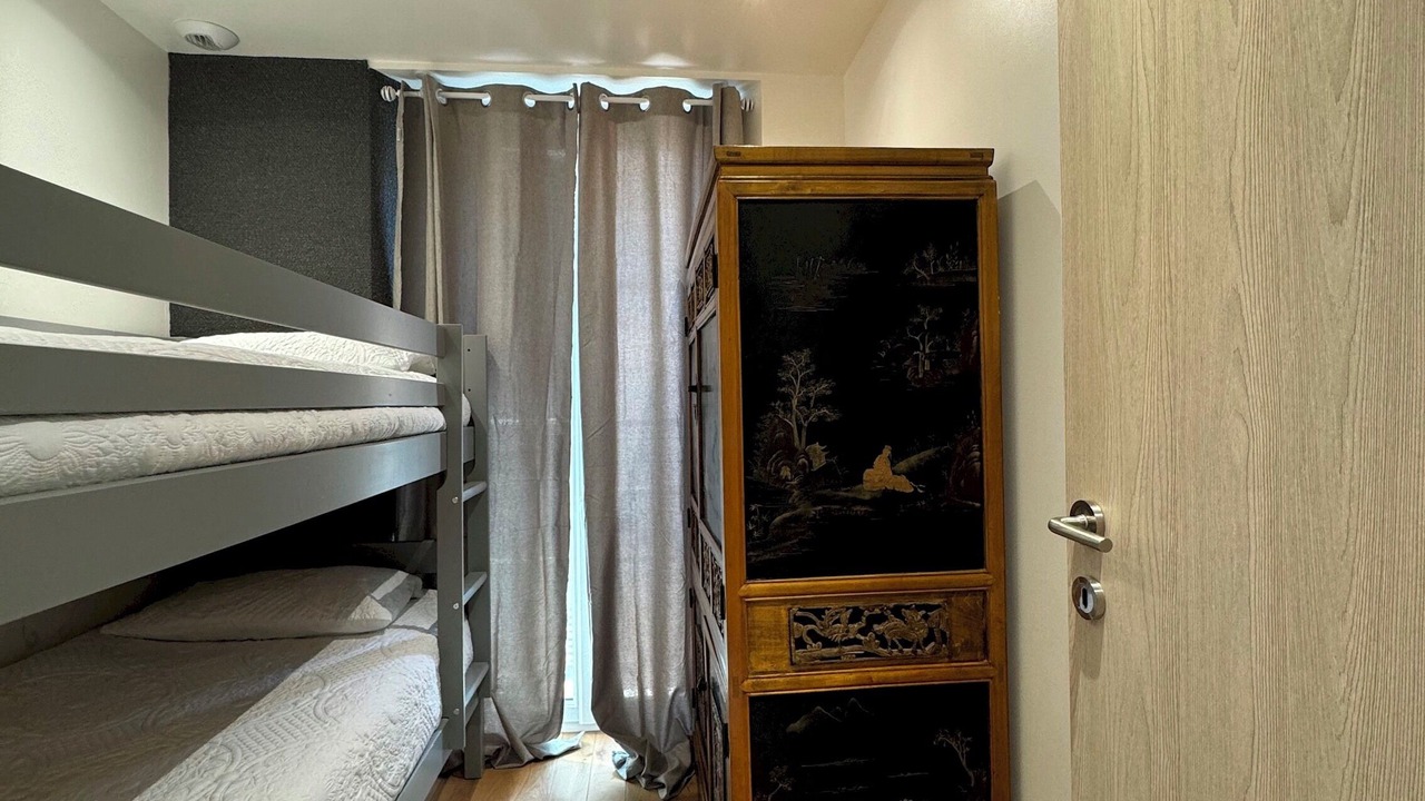Photo of Bedroom in Cannes City Centre