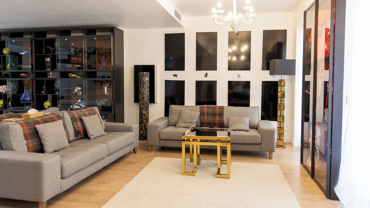 Photo of Bedroom in Cannes City Centre