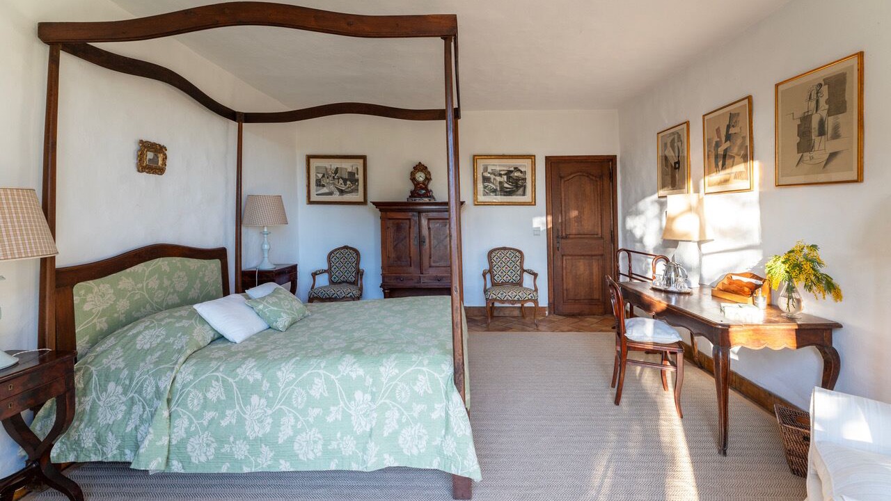 Photo of Bedroom in La Mole