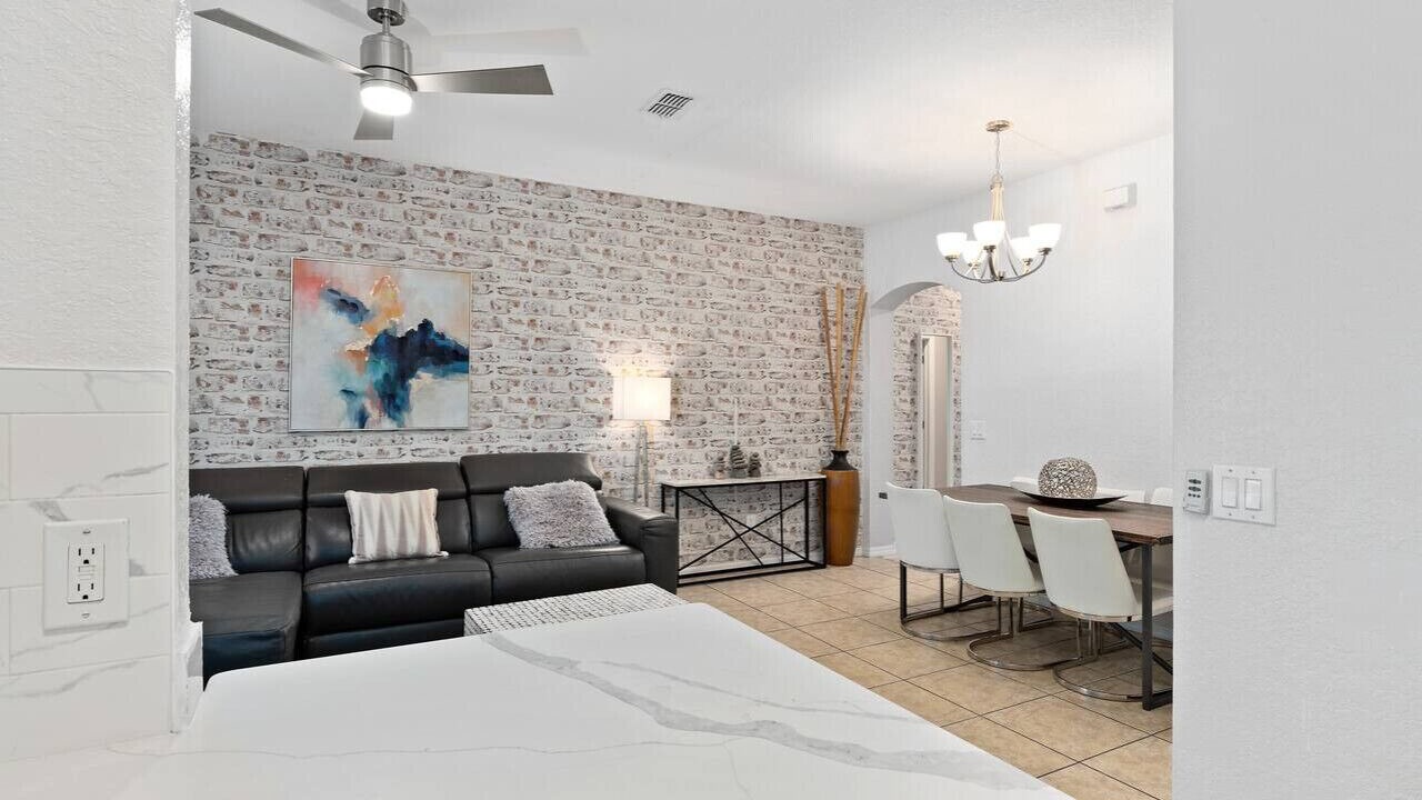 Photo of Livingroom in Regal Palms