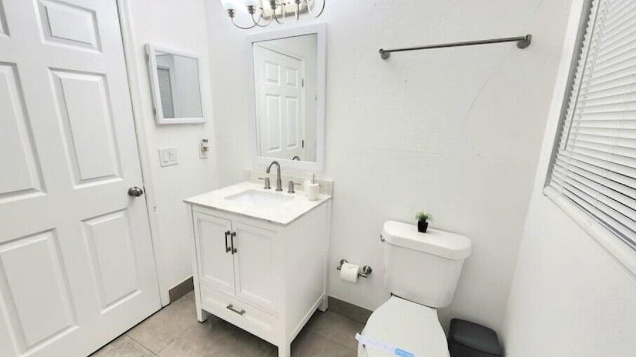Photo of Bathroom in Holden-Paramore