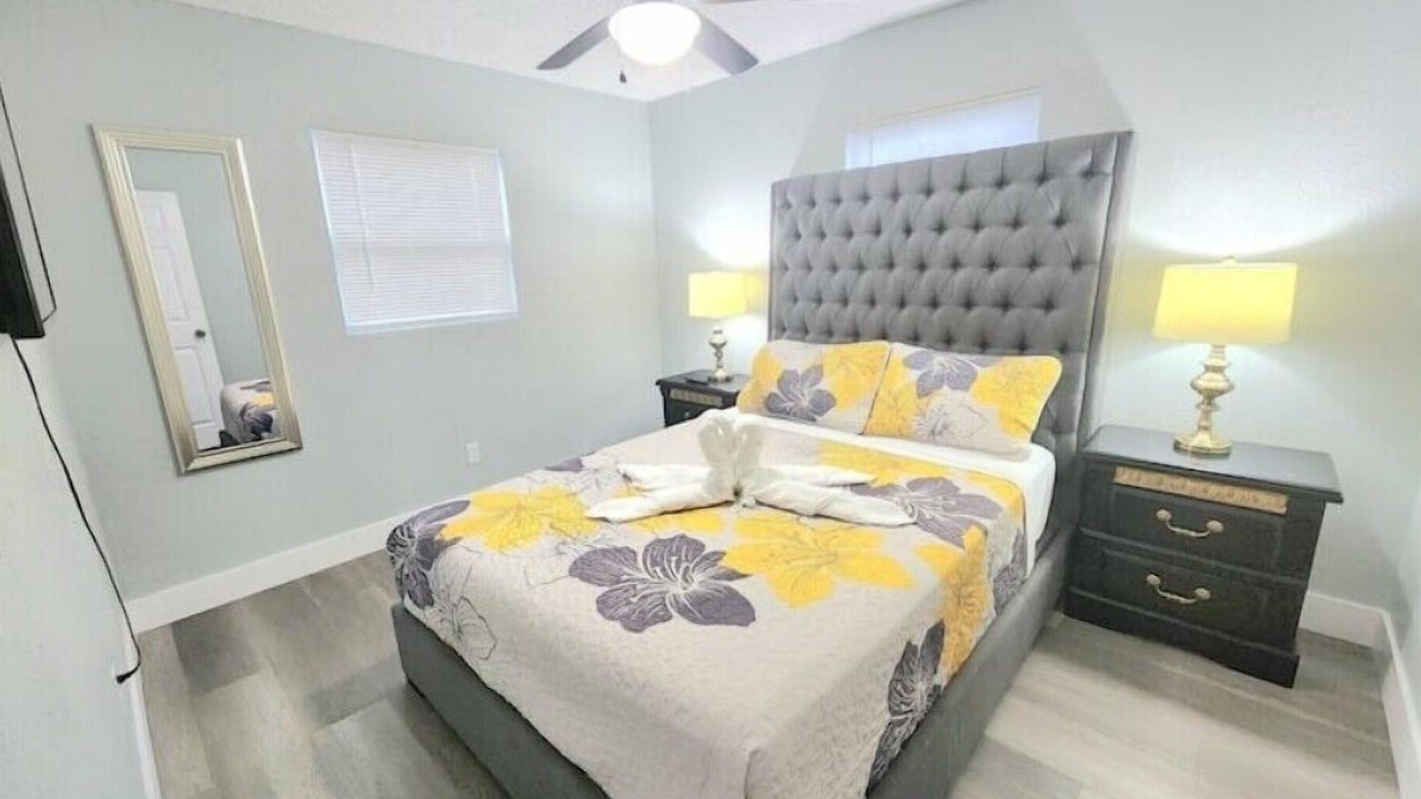 Photo of Bedroom in Holden-Paramore