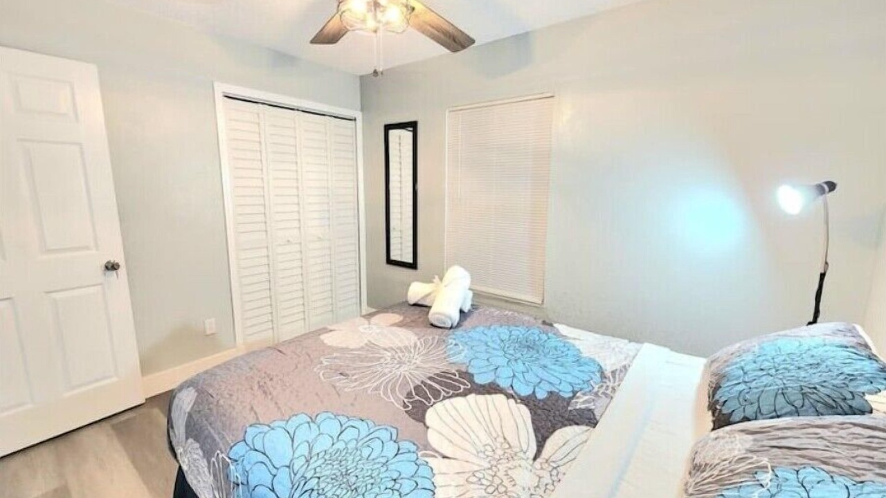 Photo of Bedroom in Holden-Paramore