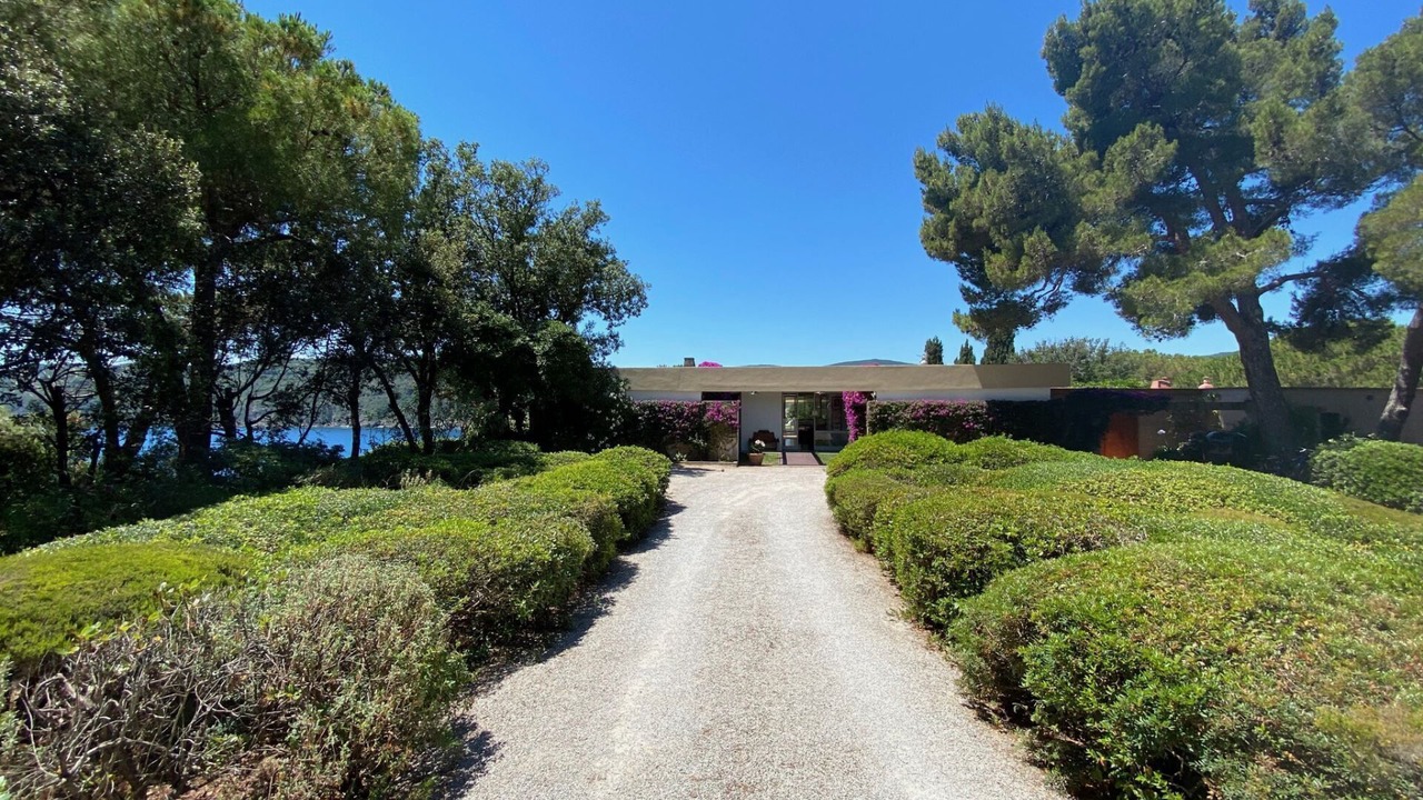 Photo of Outdoor in Lacona