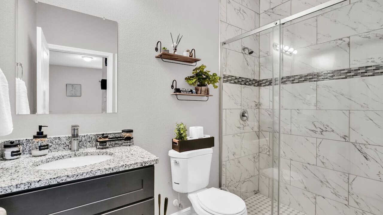 Photo of Bathroom in Poinciana