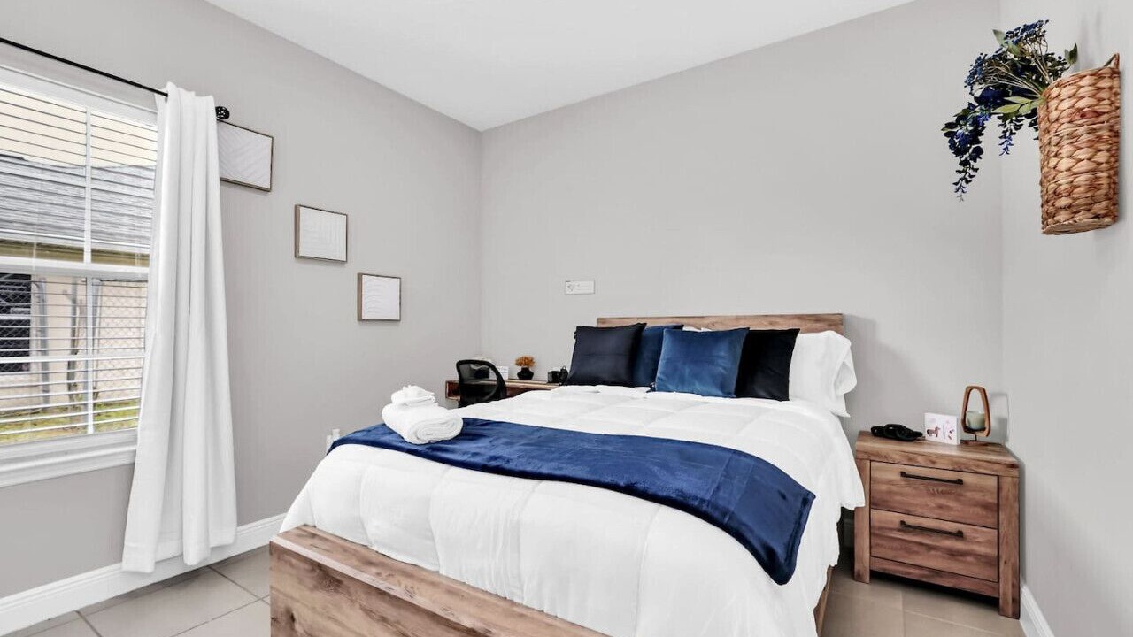 Photo of Bedroom in Poinciana