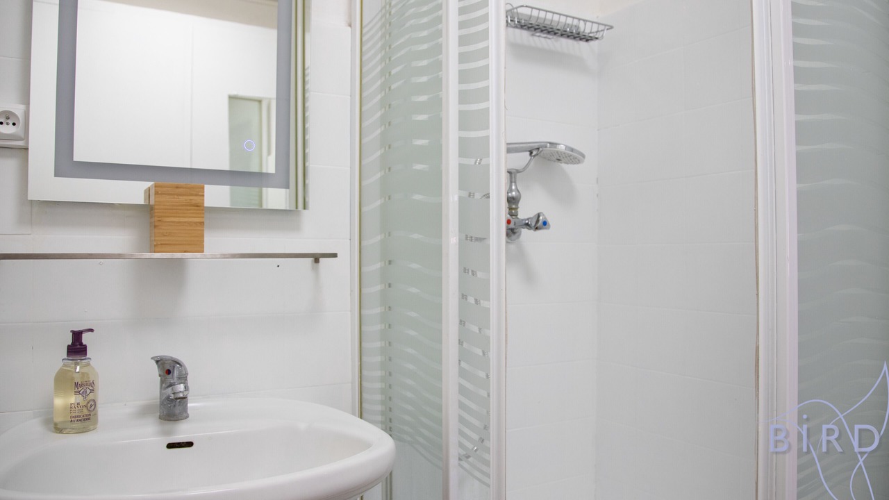 Photo of Bathroom in Antibes City Centre