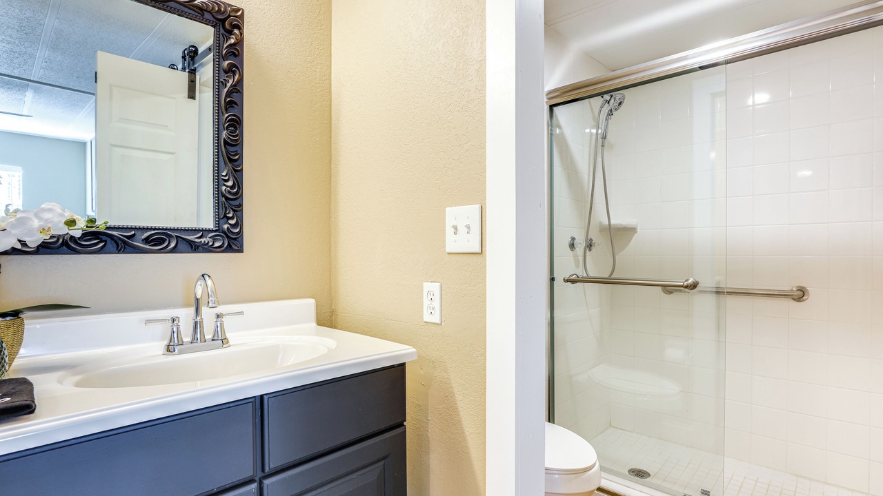 Photo of Bathroom in Edgewood