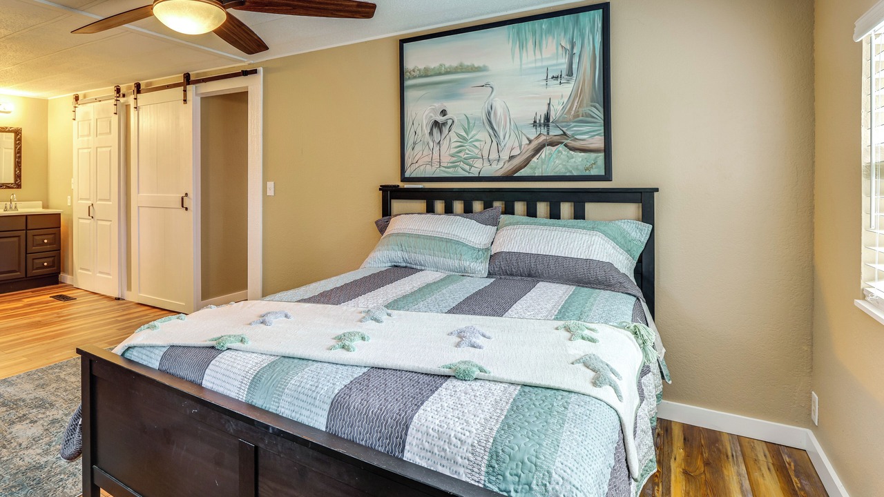 Photo of Bedroom in Edgewood