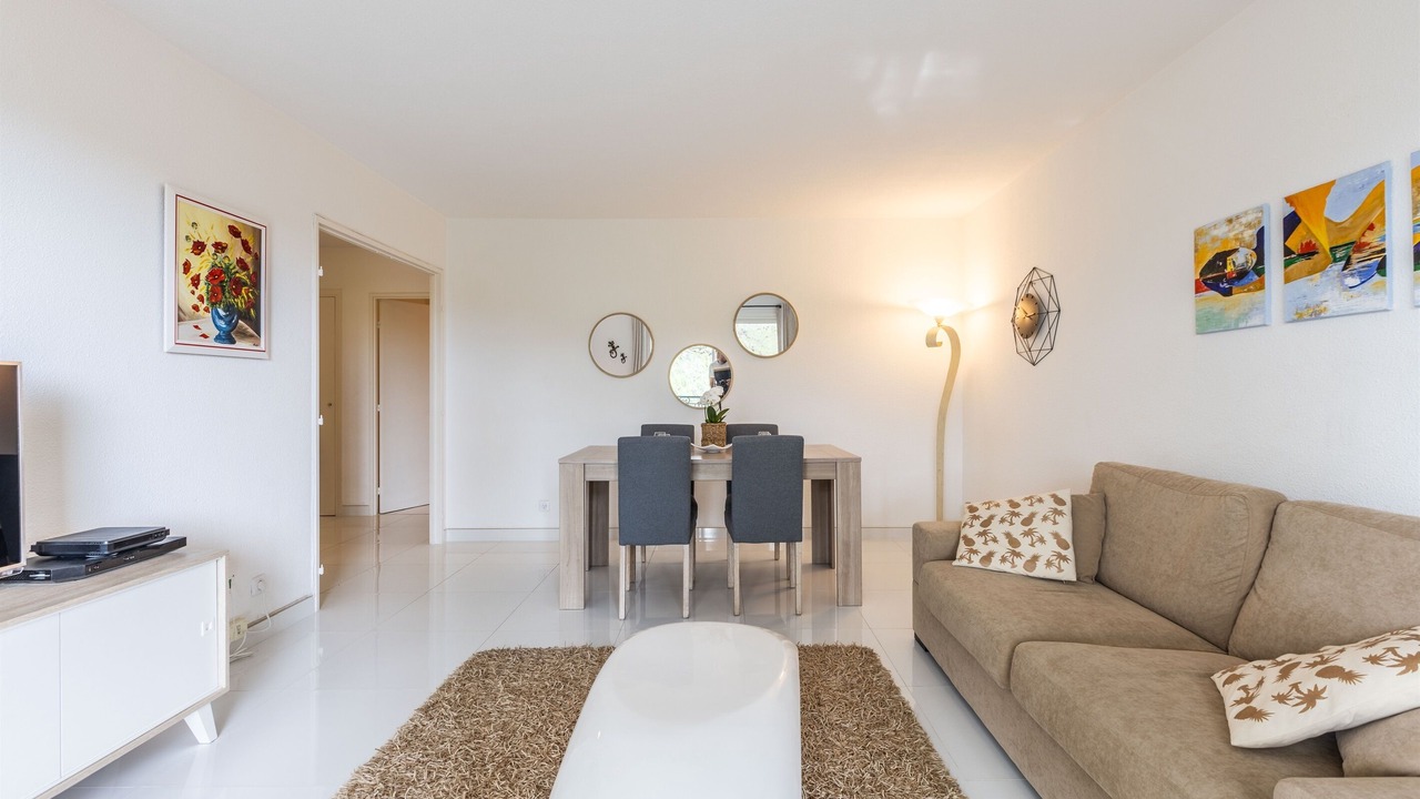 Photo of Livingroom in Mougins