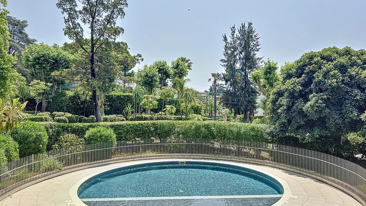 Photo of Outdoor in Prado - Republique