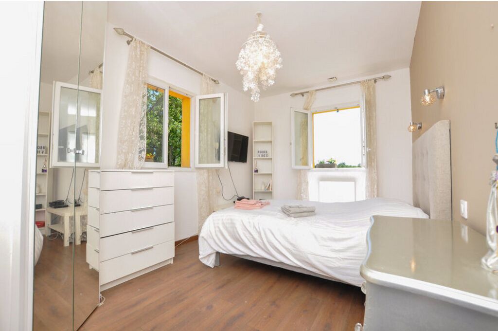 Photo of Bedroom in Montauroux